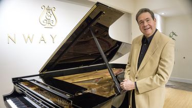 El pianista Enrique Chía. 