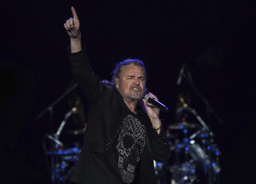 Fher Olvera, cantante de la banda mexicana de pop rock Maná durante su concierto en el Foro Sol de la Ciudad de México.&nbsp;