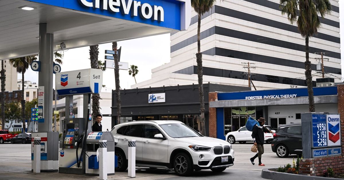 Chevron dice que su retiro de Venezuela puede fortalecer influencia de China en el hemisferio