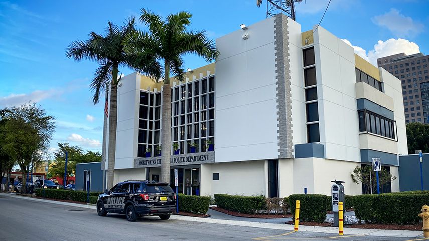 Edificio en donde funciona la alcaldía de la localidad de Sweetwater.
