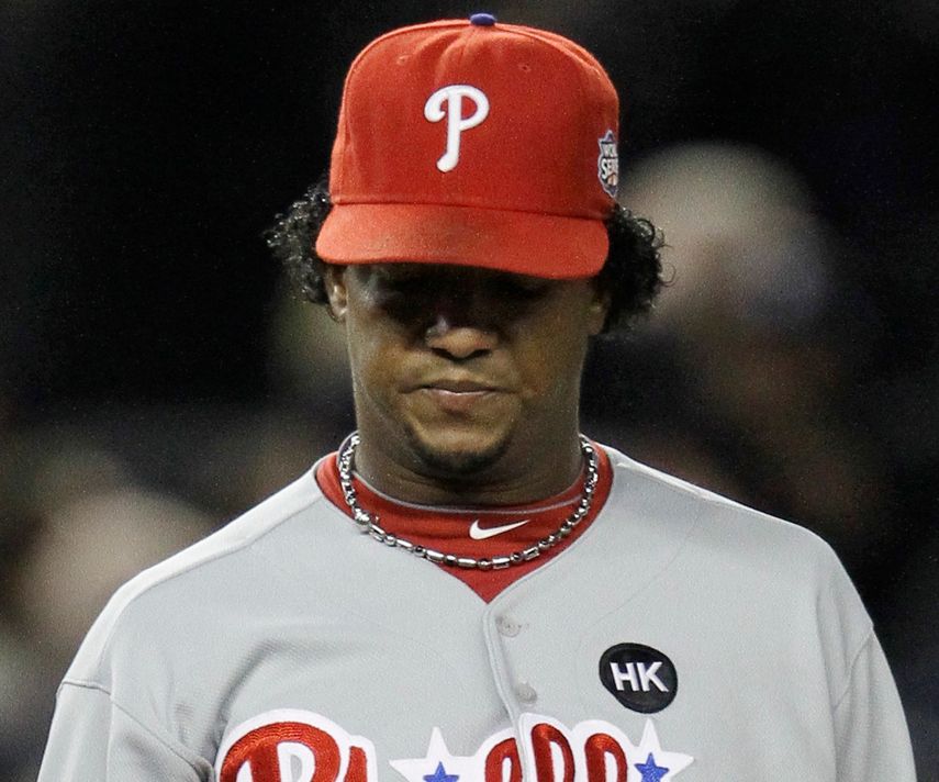 Martínez ponchó a 3.154 rivales y dio 760 caminatas en 2.827 entradas con los Dodgers, los Expos, Boston, los Mets y los Filis.