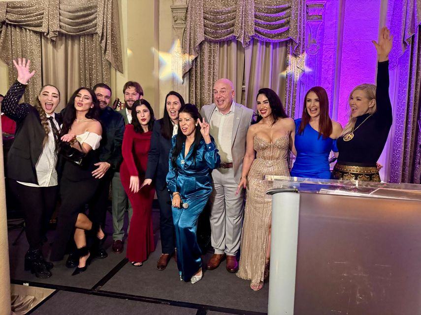 La actividad contó con la participación de decenas de patrocinadores y, de manera especial, de los llamados ‘Santa’s Helpers’.