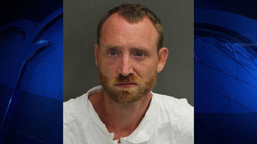 Imagen del agresor identificado como David Gray.
