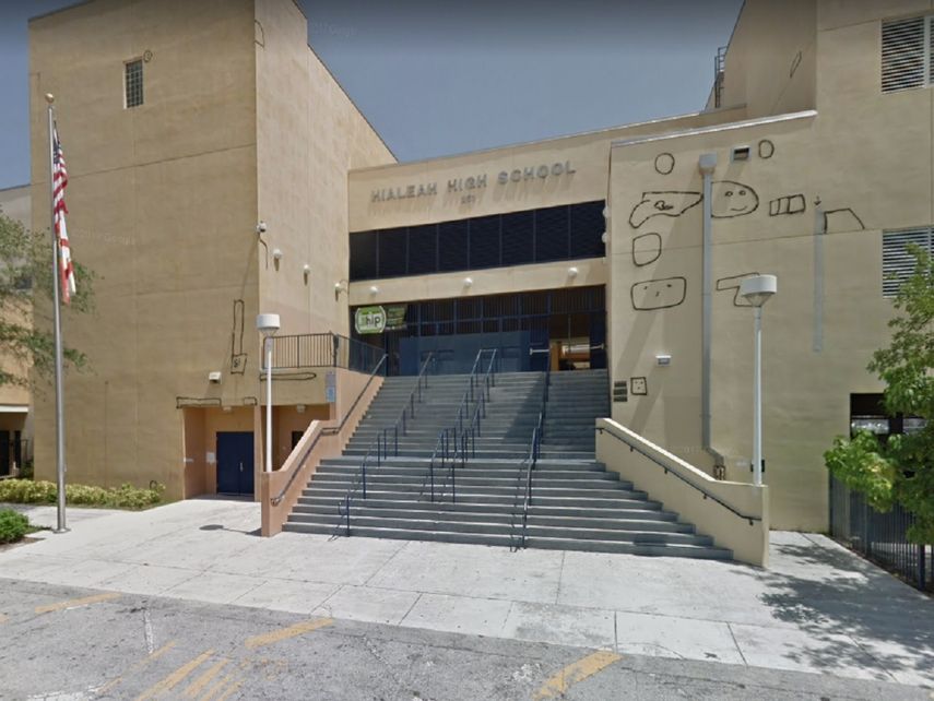 La fachada de la escuela en&nbsp;Hialeah High School.&nbsp;