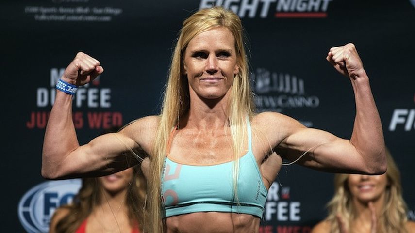 Holm (10-0, 7 KO) defenderá por primera vez su título. (ARCHIVO)