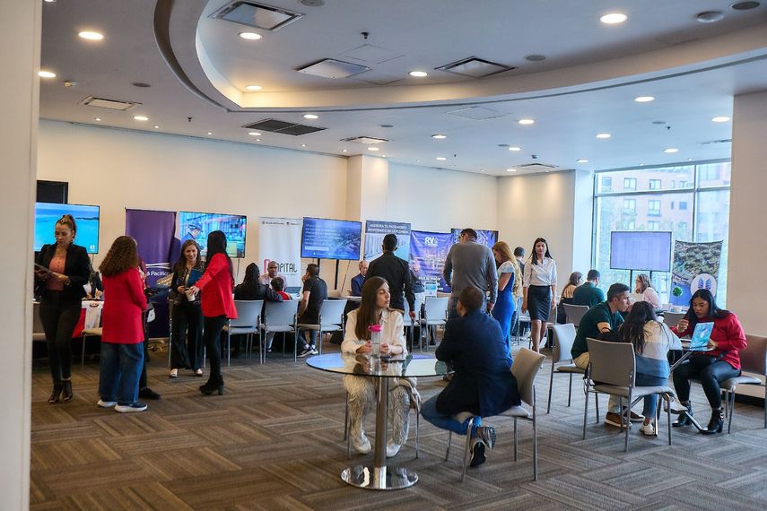 Imagen del evento Fincaraíz Miami 2024.