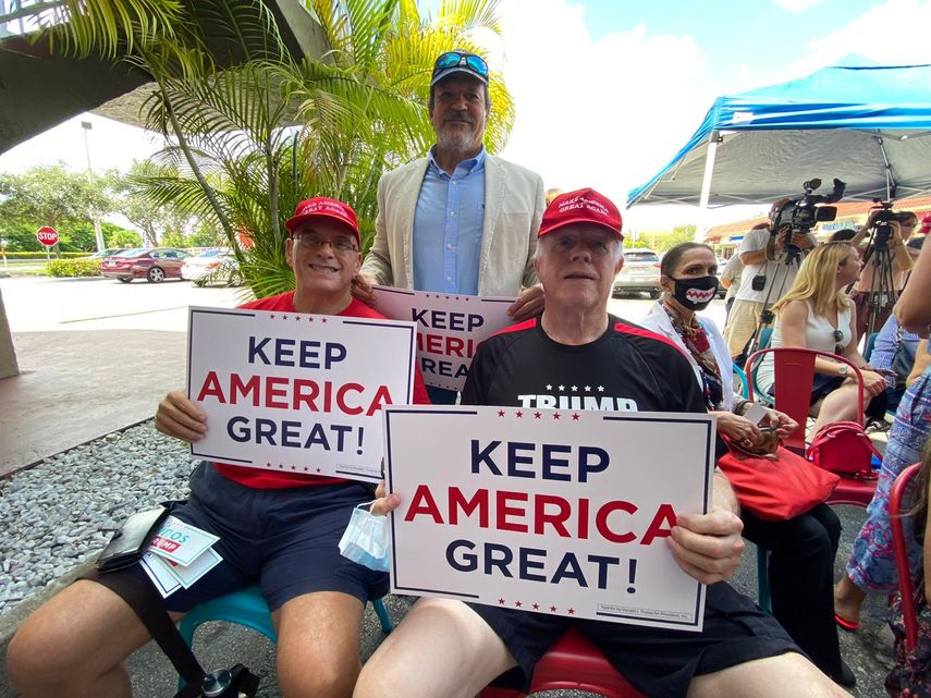 Latinos for Trump&nbsp;durante un acto de campa&ntilde;a en respaldo a la reelecci&oacute;n del presidente Donald Trump.