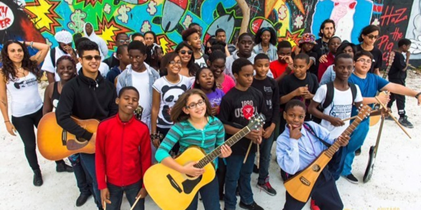 Guitars Over Guns y Moms Demand Action se unen para luchar con la Violencia&nbsp;Armada.&nbsp;