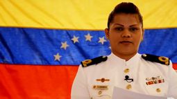 Evelyn Andrade López, quien indica que es militar activa como alférez de navío, anunció de esta manera que se sumará a la denominada operación David&nbsp;