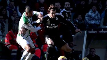 Gareth Bale marcó un penal al final del partido
