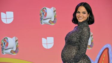 La cantante dominicana Natti Natasha asiste a la 22.ª edición de los Premios Juventud en el Centro de Convenciones Figali, en la Ciudad de Panamá, el 25 de septiembre de 2025.