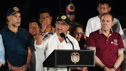 El presidente Gustavo Petro participa en un cabildo en Barranquilla