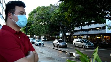 El uso de mascarillas es una de las medidas para contrarrestar el contagio de COVID.