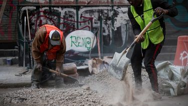 Migrantes haitianos trabajando en Ciudad de México.