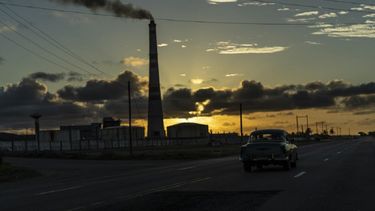 Crisis energética en Cuba puede disparar el dólar por encima de los 200 pesos