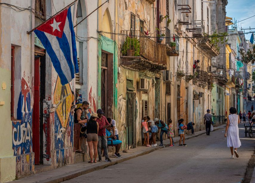 Imagen de una calle de la zona turística de La Habana Vieja.