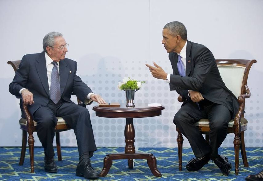 Al anunciar la reapertura de la embajada de Estados Unidos en La Habana, el presidente Obama dijo que “’nadie espere que Cuba se transforme de la noche a la mañana” mediante esta política de “acercamiento”. (EFE)