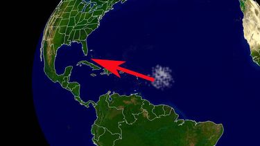 Las rutas proyectadas por los programas computarizados de meteorología sitúan la trayectoria de la onda tropical en dirección norte noroeste, rumbo al Estrecho de la Florida.