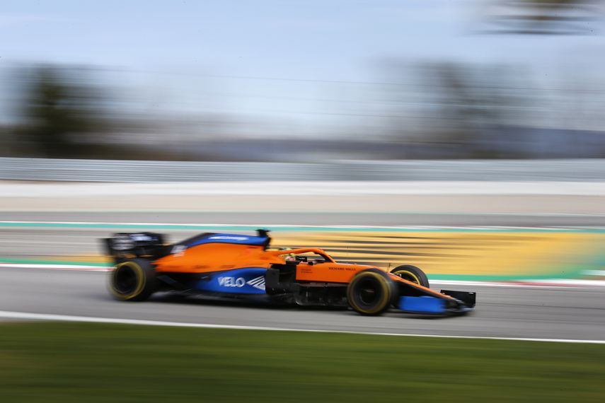 El piloto brit&aacute;nico Lando Norris, de la escuder&iacute;a Mclaren, corre durante una sesi&oacute;n de entrenamiento previo a la temporada de la F&oacute;rmula Uno, en el circuito de Montmel&oacute;, en las afueras de Barcelona, Espa&ntilde;a, el jueves 27 de febrero de 2020.&nbsp;