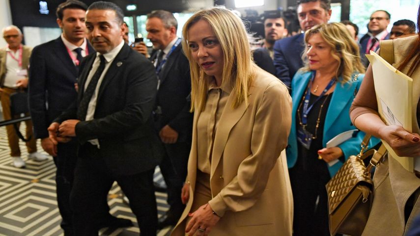La primera ministra de Italia, Giorgia Meloni, llega al Bureau International des Exposition (BIE) para discutir la candidatura de Roma para albergar la Exposición Universal Expo 2030 en Issy-Les-Moulineaux, el 20 de junio de 2023. Serbia acogerá en Belgrado la próxima edición de la BIE.