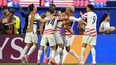El centrocampista estadounidense Giovanni Reyna, número 7 del ranking, celebra con sus compañeros tras marcar el cuarto gol de su equipo durante el partido de fútbol del Grupo D del Mundial 2026&nbsp;