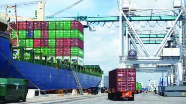 En 2017 las exportaciones chinas a Estados Unidos superaron en 375.000 millones de dólares a las estadounidenses al país asiático.&nbsp;