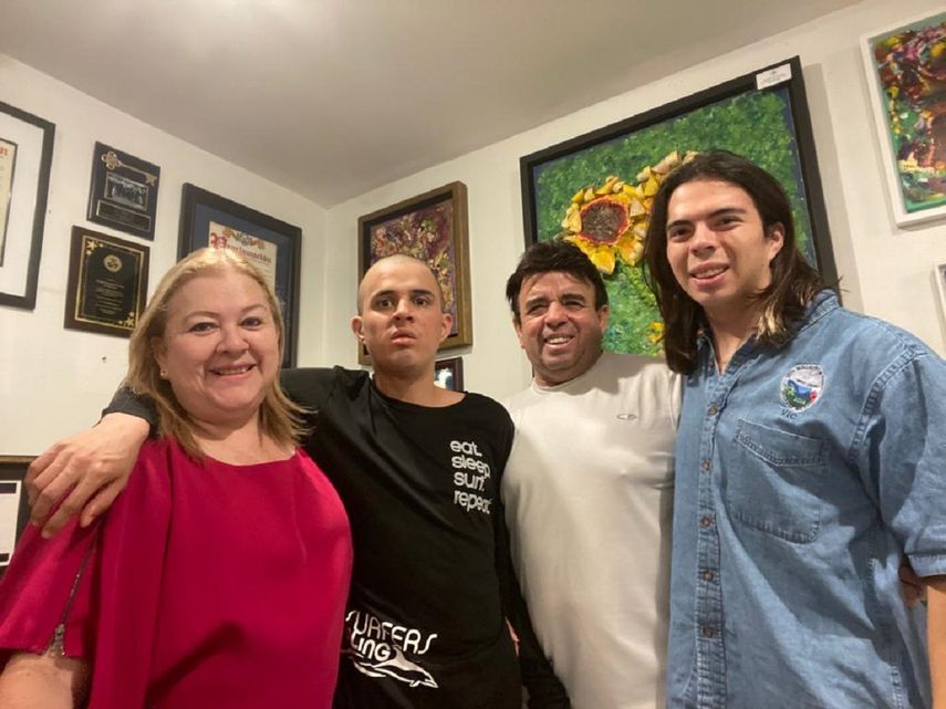 Roxana Corcuera, Bryans Fernández-Cornejo, Luis Miguel Fernandez-Cornejo y Sebastián Fernández-Cornejo.