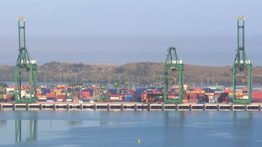 Cuba precisa para su desarrollo económico atraer anualmente unos 2.500 millones de dólares en inversión extranjera directa.