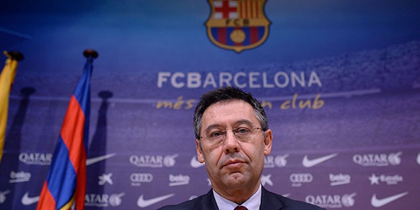 El presidente del club se habría reunido con Lionel Messi y le mostró su apoyo (AP)