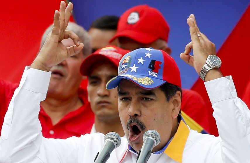 Nicolás Maduro habla durante un mítin pol+itico en Caracas, Venzuela