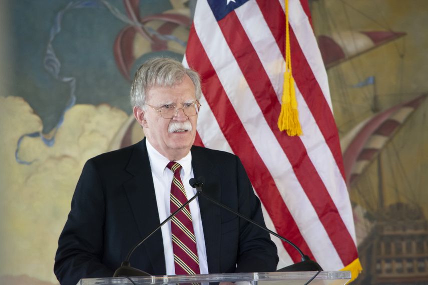 El asesor de Seguridad Nacional estadounidense, John Bolton, durante su alocución en Miami.