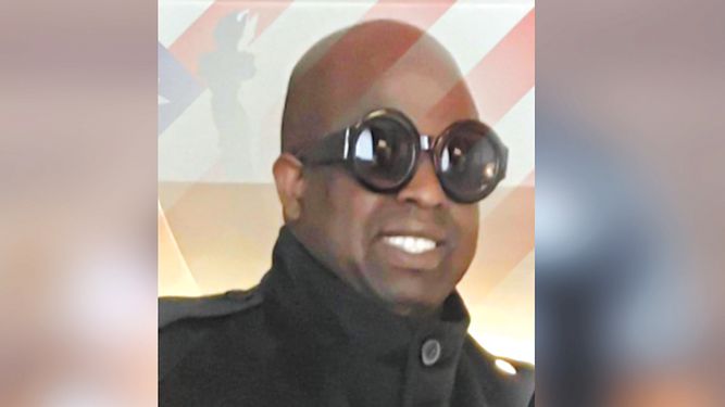 (CORTES&Iacute;A PASTOR EVANG&Eacute;LICO)