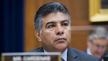 Antonio Tony Cárdenas, legislador de California.