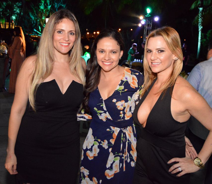 Jamie Cabrera, Yvette Kostawic y Janelle Aguada