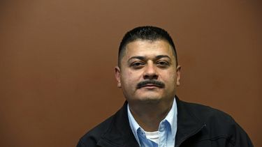 Ignacio Lanuza, un mexicano que demand&oacute; al gobierno de EEUU luego de que casi es deportado en base a un documento falsificado por un agente del ICE. El gobierno estadounidense quiere cobrarle ahora los gastos legales del caso.