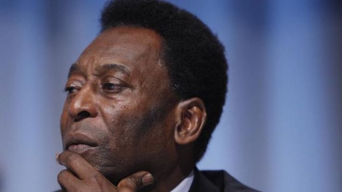 Pelé ha estado internado en el hospital desde el pasado lunes. (AP)