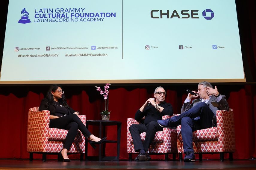 Emilio Estefan y el empresario Nelson Alvareda durante el evento patrocinado por JPMorgan Chase.&nbsp;