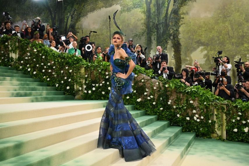 La actriz estadounidense Zendaya llega a la Met Gala 2024 en el Museo Metropolitano de Arte el 6 de mayo de 2024 en Nueva York. &nbsp;