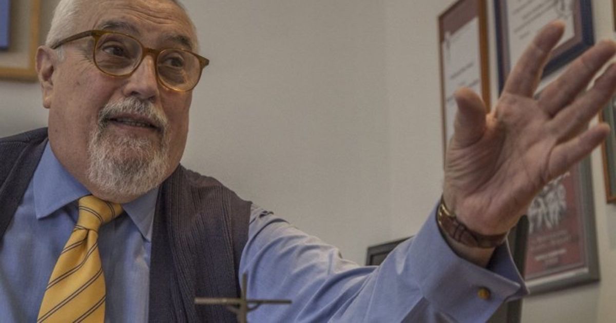 Opositor increpa a Maduro y pide atender petición del Papa por la libertad de los presos políticos