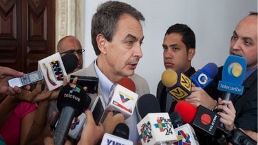Rodríguez Zapatero es uno de los mediadores internacionales para intentar propiciar los contactos entre el Ejecutivo de Caracas y la oposición.