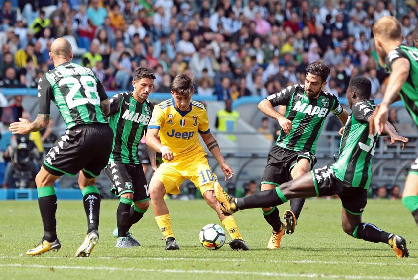 Dybala (centro) suma 10 goles en lo que va de campaña en todas las competiciones.&nbsp;