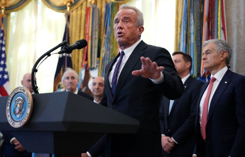 El secretario de Salud estadounidense, Robert F. Kennedy Jr., durante una intervención en la Casa Blanca, Washington.