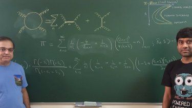 Aninda Sinha (izquierda) y Arnab Saha (derecha).