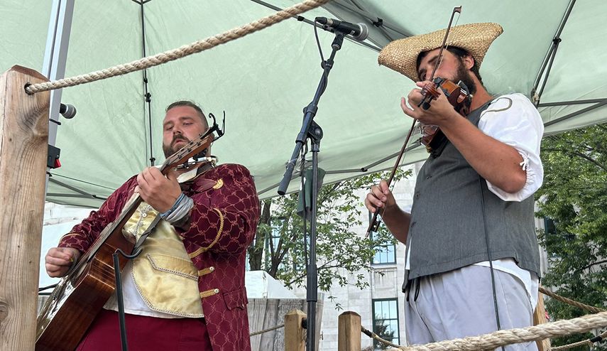 Bardes à Barbe, Quebec City.