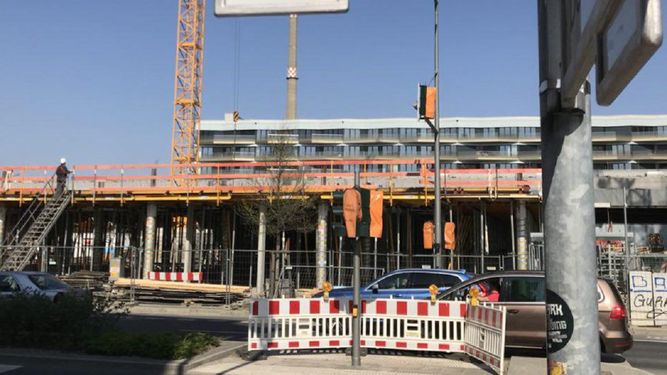Las autoridades de Berlín evacuaron el área para desactivar la bomba.