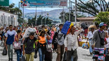 La autoridad migratoria colombiana maneja la cifra de 550.000 venezolanos que viven en el país, y alrededor de 37.000 entran y salen diariamente