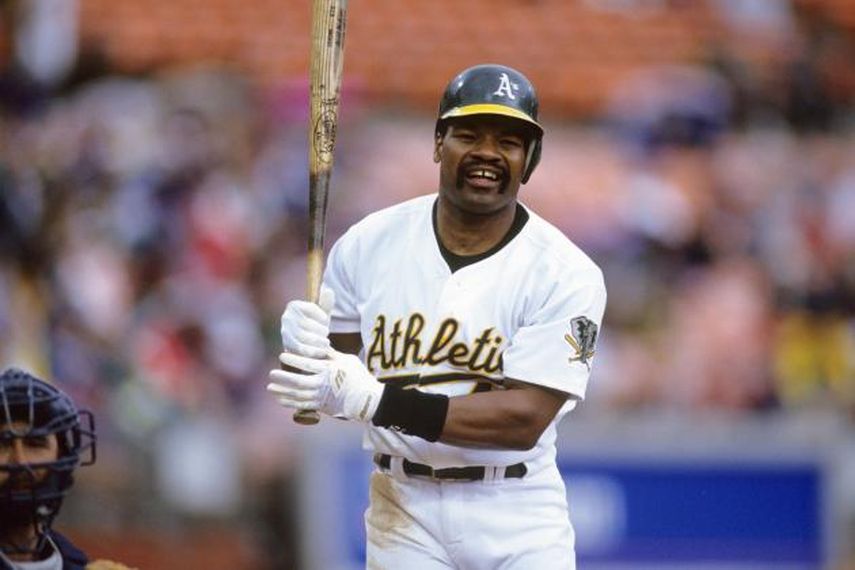 Henderson fue compañero del cubano José Canseco cuando jugaba con los Atléticos. (ARCHIVO)