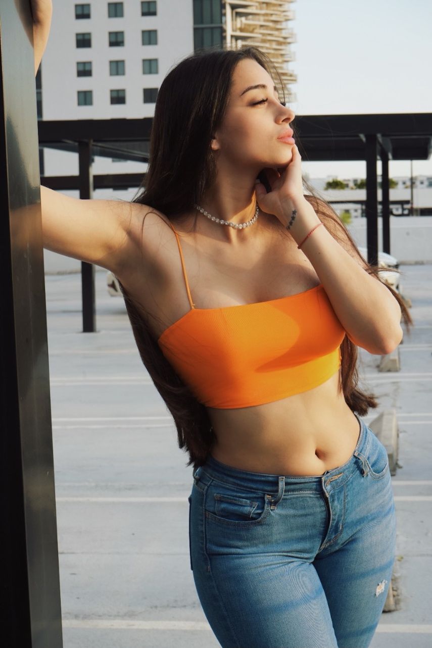 La modelo de raíces venezolanas Vicky Celis.