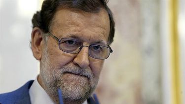 El presidente del Gobierno en funciones, Mariano Rajoy, durante la rueda de prensa ofrecida en el Congreso tras la reunión que ha mantenido con el líder del PSOE, Pedro Sánchez (EFE)