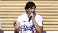 Shohei Ohtani #17 de los Dodgers de Los Ángeles habla con los aficionados durante el Dodger Fest en el Dodger Stadium el 31 de enero de 2026 en Los Ángeles, California.&nbsp;
